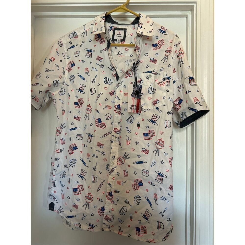 Free Planet Patriotic Button Up Shirt NWT Size Large 4th of July USA Flag BBQ Pr